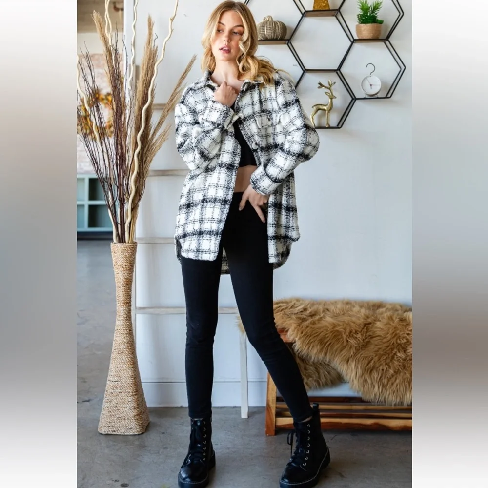 59 Plaid Tweed Flap Pocket Shacket/Jacket - Picture 3 of 7